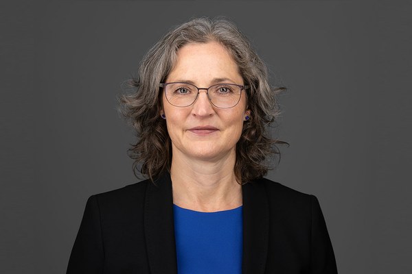 Porträt von Dr. Nadja Schilling